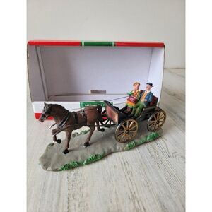 Country Cove carriage for two 2007 Xmas Village accessory horse